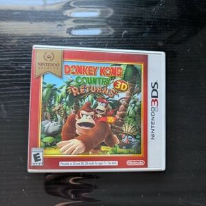 Nintendo 3DS Donkey Kong Country Returns 3D - Red